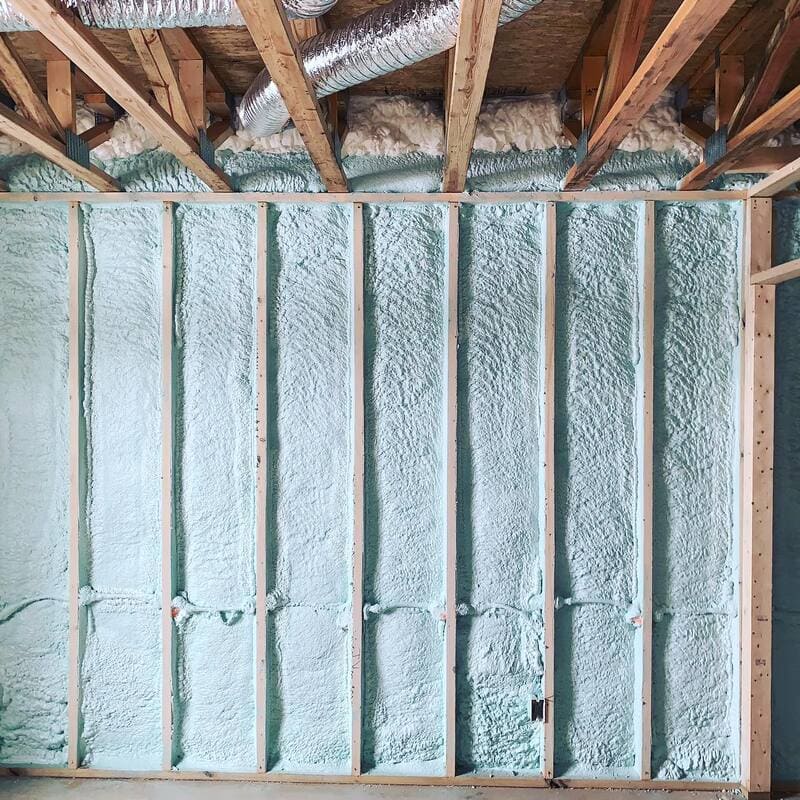 residential-spray-foam-insulation-06_orig